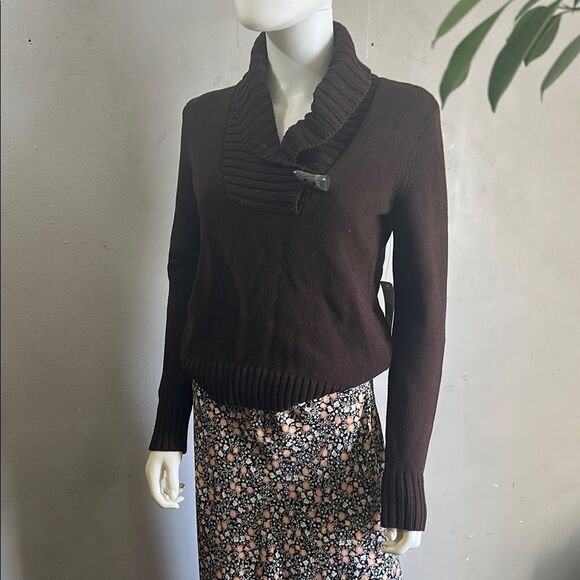 Women's Brown Sweater with Toggle Closure - Picture 1 of 4